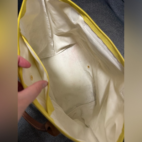 Longchamp shoulder bag in Yellow - Picture 4 of 5